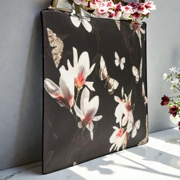 Givenchy Floral Butterfly Clutch Pouch Black Antigona Print Authentic - Picture 6 of 6